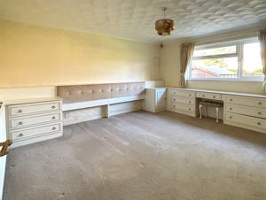 Photo 8- click for photo gallery